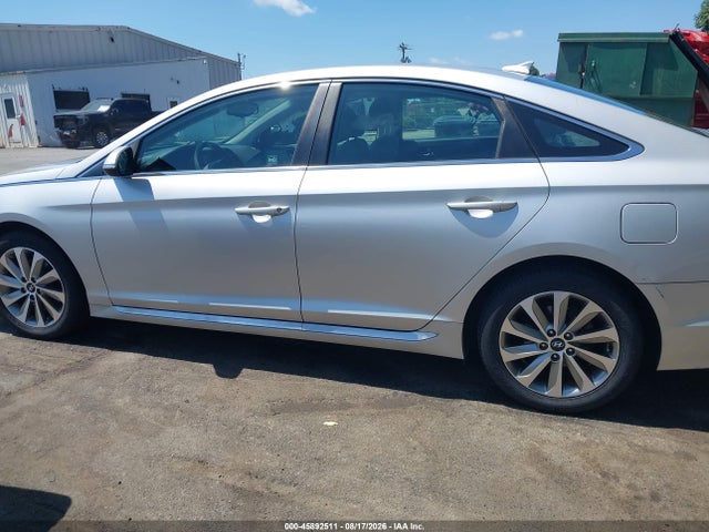 Продаж на аукціоні авто 2016 Hyundai Sonata Sport, vin: 5NPE34AF4GH285595, номер лоту: 45892511