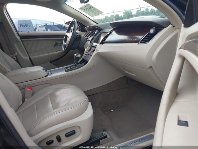 45892521 :رقم المزاد ، 1FAHP2FW1AG153233 vin ، 2010 Ford Taurus Limited مزاد بيع