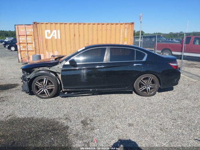 2017 Honda Accord Sport Se მანქანა იყიდება აუქციონზე, vin: 1HGCR2F10HA266639, აუქციონის ნომერი: 45892526