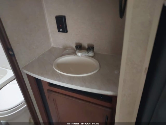 2014 Jayco Jay Swift მანქანა იყიდება აუქციონზე, vin: 1UJBJ0BP7E17H0189, აუქციონის ნომერი: 45892535