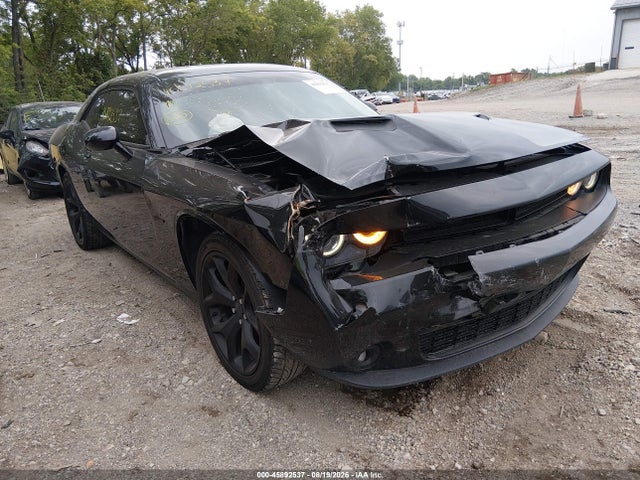 Продаж на аукціоні авто 2017 Dodge Challenger R/t, vin: 2C3CDZBT0HH604849, номер лоту: 45892537