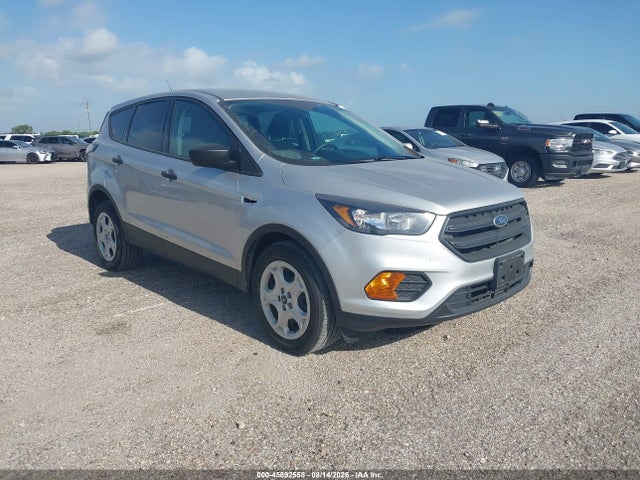 Ford ESCAPE S 2018 1FMCU0F7XJUC89335 Image 1