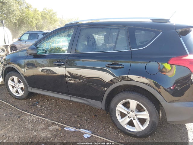 2013 Toyota Rav4 Xle მანქანა იყიდება აუქციონზე, vin: 2T3RFREVXDW122039, აუქციონის ნომერი: 45892563