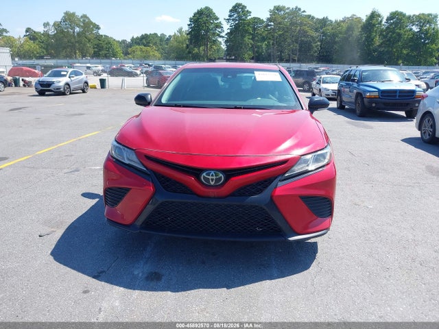 45892570 :رقم المزاد ، 4T1B11HKXKU207228 vin ، 2019 Toyota Camry Se مزاد بيع