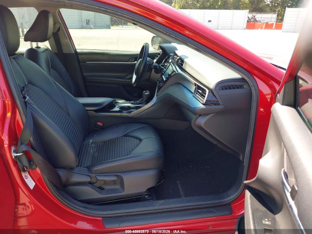 45892570 :رقم المزاد ، 4T1B11HKXKU207228 vin ، 2019 Toyota Camry Se مزاد بيع