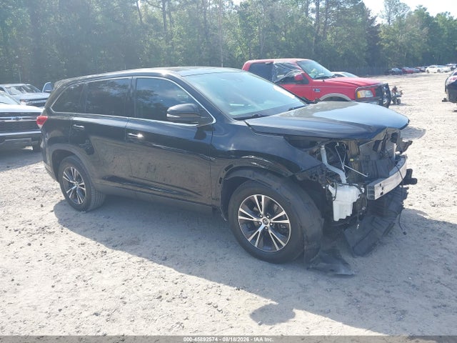 Продажа на аукционе авто 2019 Toyota Highlander Le, vin: 5TDZARFH3KS042572, номер лота: 45892574