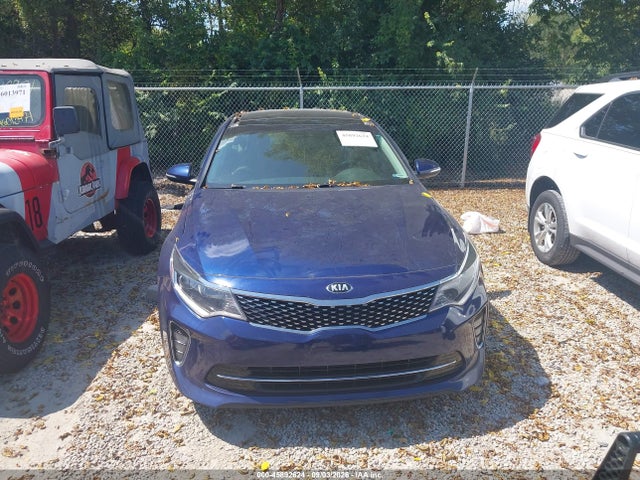 2018 Kia Optima S მანქანა იყიდება აუქციონზე, vin: 5XXGT4L39JG257015, აუქციონის ნომერი: 45892624