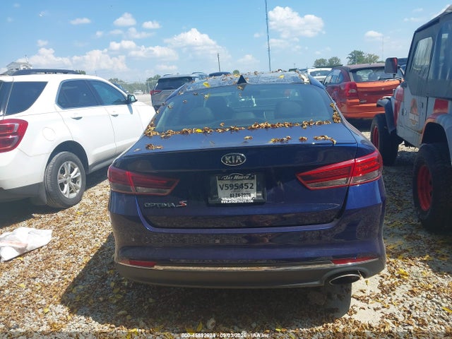 2018 Kia Optima S მანქანა იყიდება აუქციონზე, vin: 5XXGT4L39JG257015, აუქციონის ნომერი: 45892624