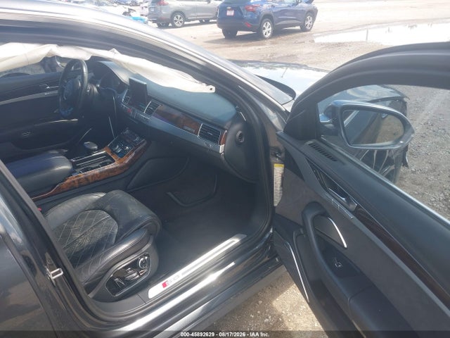 2014 Audi S8 4.0t მანქანა იყიდება აუქციონზე, vin: WAUD2AFD3EN010928, აუქციონის ნომერი: 45892629