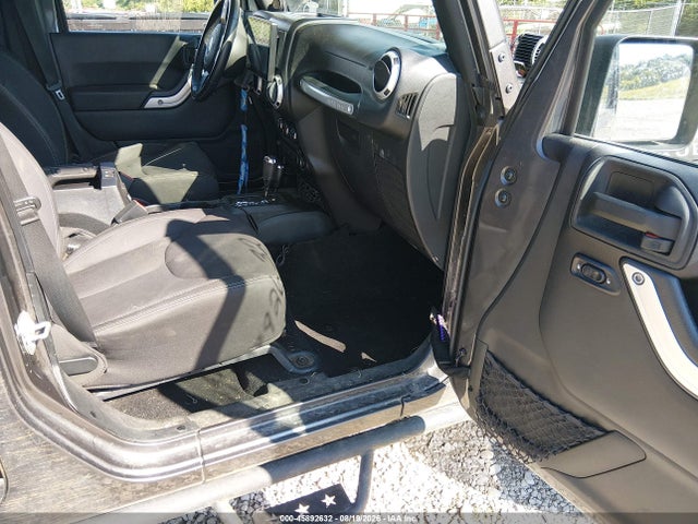 2014 Jeep Wrangler Unlimited Rubicon მანქანა იყიდება აუქციონზე, vin: 1C4BJWFG3EL167777, აუქციონის ნომერი: 45892632