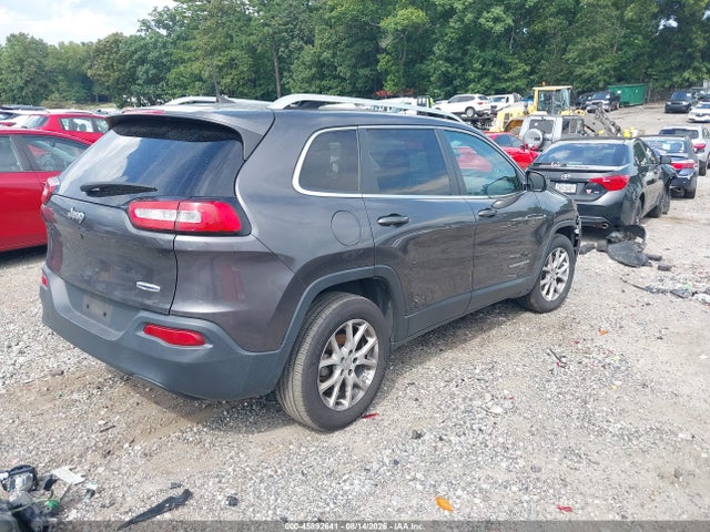 45892641 :رقم المزاد ، 1C4PJLCB2HW668157 vin ، 2017 Jeep Cherokee Latitude مزاد بيع