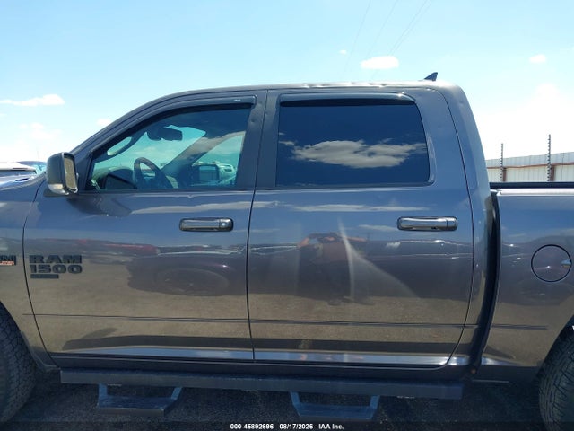 Aukcja sprzedaży 2019 Ram 1500 Classic Big Horn  4x4 5'7 Box, vin: 1C6RR7LT6KS696633, numer aukcji: 45892696