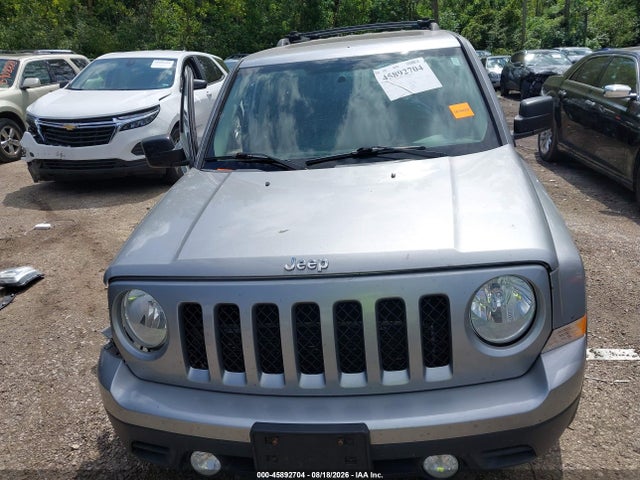 2016 Jeep Patriot Latitude მანქანა იყიდება აუქციონზე, vin: 1C4NJPFB6GD653326, აუქციონის ნომერი: 45892704