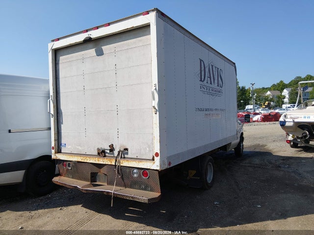 2002 Ford E-350 Cutaway Standard მანქანა იყიდება აუქციონზე, vin: 1FDWE35L52HB48855, აუქციონის ნომერი: 45892723