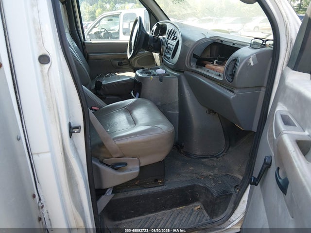2002 Ford E-350 Cutaway Standard მანქანა იყიდება აუქციონზე, vin: 1FDWE35L52HB48855, აუქციონის ნომერი: 45892723
