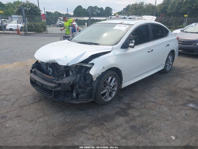 2015 Nissan Sentra Sr მანქანა იყიდება აუქციონზე, vin: 3N1AB7AP4FY323522, აუქციონის ნომერი: 45892768
