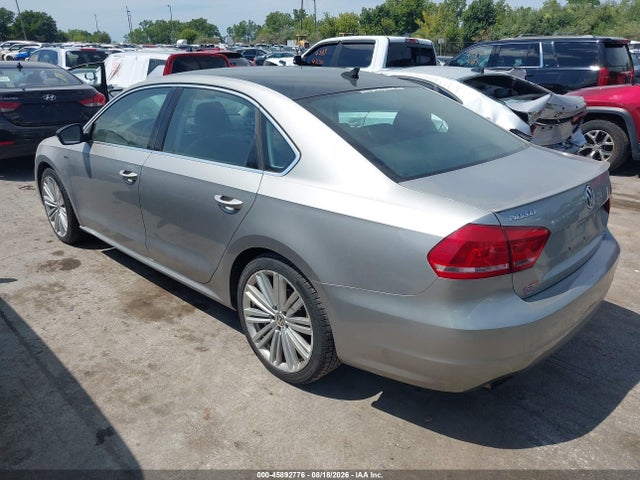 Продаж на аукціоні авто 2014 Volkswagen Passat 1.8t Sport, vin: 1VWBT7A30EC102628, номер лоту: 45892776