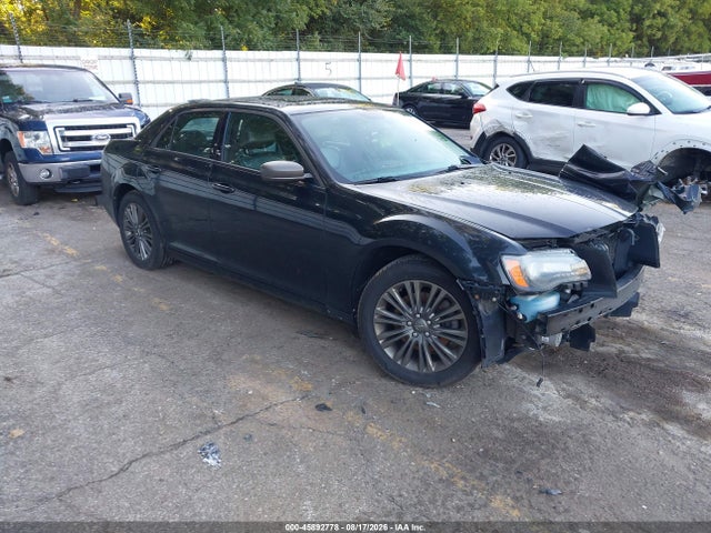 Продаж на аукціоні авто 2014 Chrysler 300c John Varvatos Limited Edition Awd, vin: 2C3CCAJGXEH240430, номер лоту: 45892778