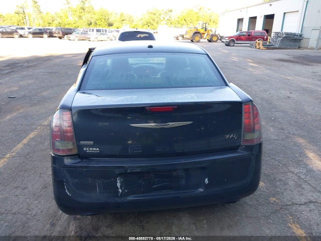 2014 Chrysler 300c John Varvatos Limited Edition Awd მანქანა იყიდება აუქციონზე, vin: 2C3CCAJGXEH240430, აუქციონის ნომერი: 45892778
