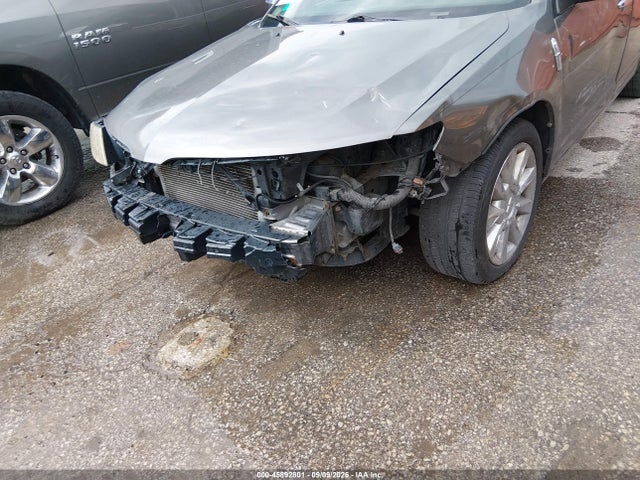 45892801 :رقم المزاد ، 3LNHL2GC9BR776258 vin ، 2011 Lincoln Mkz مزاد بيع