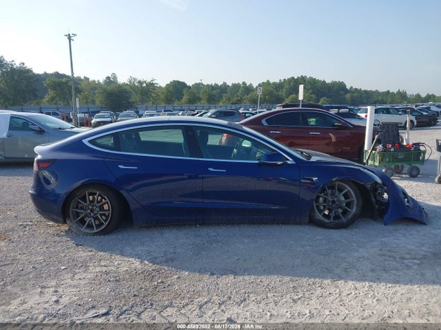 Продаж на аукціоні авто 2019 Tesla Model 3 Long Range/mid Range/standard Range/standard Range Plus, vin: 5YJ3E1EA0KF435465, номер лоту: 45892802