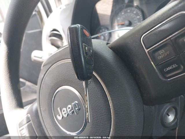 Продаж на аукціоні авто 2016 Jeep Compass Sport, vin: 1C4NJCBA6GD611938, номер лоту: 45892819