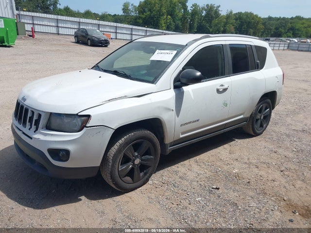 Продаж на аукціоні авто 2016 Jeep Compass Sport, vin: 1C4NJCBA6GD611938, номер лоту: 45892819