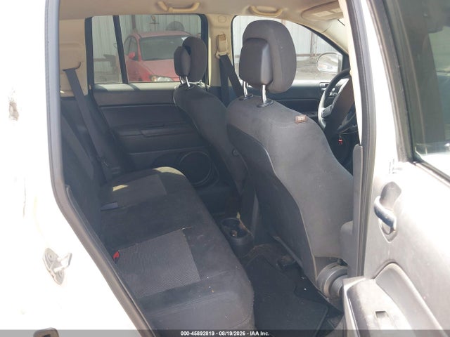 Продаж на аукціоні авто 2016 Jeep Compass Sport, vin: 1C4NJCBA6GD611938, номер лоту: 45892819