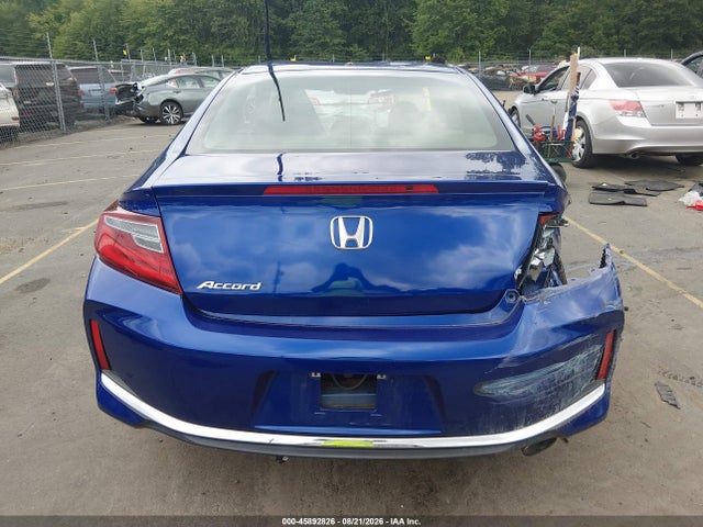45892826 :رقم المزاد ، 1HGCT1B78HA002736 vin ، 2017 Honda Accord Ex مزاد بيع