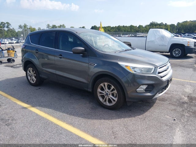 2017 Ford Escape Se მანქანა იყიდება აუქციონზე, vin: 1FMCU0GD6HUE84993, აუქციონის ნომერი: 45892827