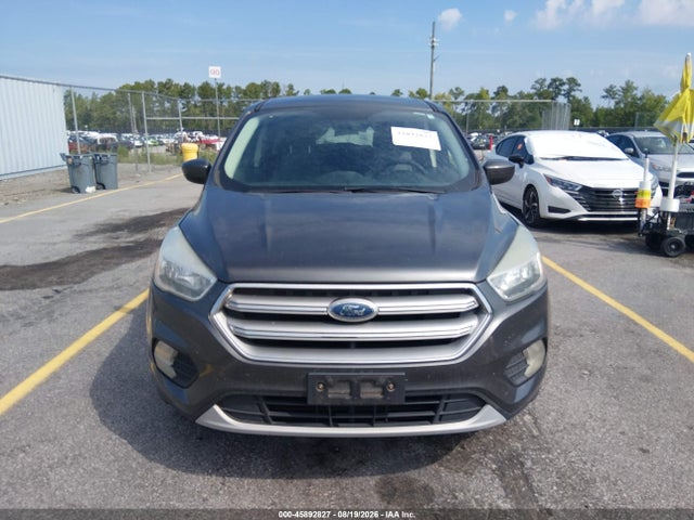 2017 Ford Escape Se მანქანა იყიდება აუქციონზე, vin: 1FMCU0GD6HUE84993, აუქციონის ნომერი: 45892827