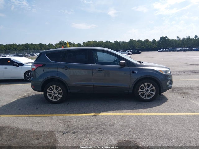 2017 Ford Escape Se მანქანა იყიდება აუქციონზე, vin: 1FMCU0GD6HUE84993, აუქციონის ნომერი: 45892827
