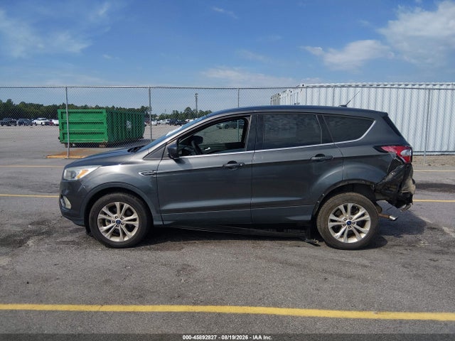 2017 Ford Escape Se მანქანა იყიდება აუქციონზე, vin: 1FMCU0GD6HUE84993, აუქციონის ნომერი: 45892827