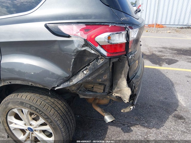 2017 Ford Escape Se მანქანა იყიდება აუქციონზე, vin: 1FMCU0GD6HUE84993, აუქციონის ნომერი: 45892827