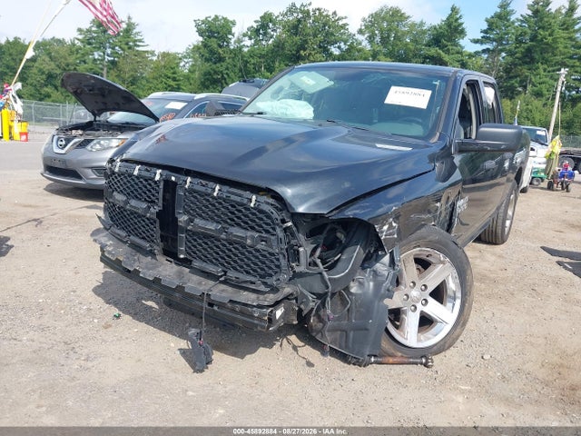 Продажа на аукционе авто 2018 Ram 1500 Express  4x4 6'4 Box, vin: 1C6RR7FG8JS264543, номер лота: 45892884