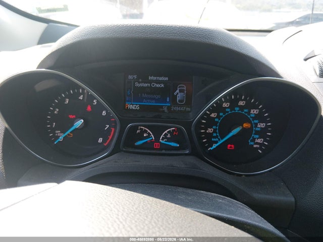 45892898 :رقم المزاد ، 1FMCU9J90FUC66991 vin ، 2015 Ford Escape Titanium مزاد بيع