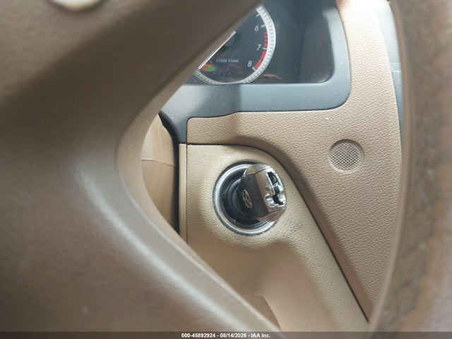 45892924 :رقم المزاد ، WDDGF81X48F063396 vin ، 2008 Mercedes-benz C 300 Luxury 4matic مزاد بيع