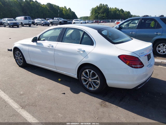 Aukcja sprzedaży 2015 Mercedes-benz C 300 4matic, vin: 55SWF4KBXFU092175, numer aukcji: 45892931