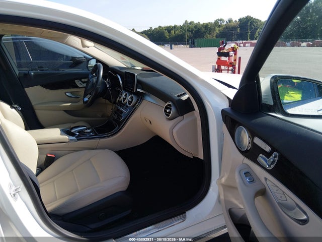 Aukcja sprzedaży 2015 Mercedes-benz C 300 4matic, vin: 55SWF4KBXFU092175, numer aukcji: 45892931
