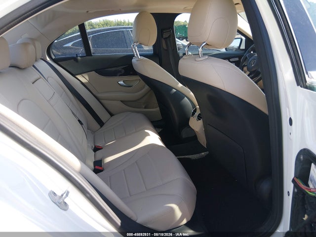 Aukcja sprzedaży 2015 Mercedes-benz C 300 4matic, vin: 55SWF4KBXFU092175, numer aukcji: 45892931