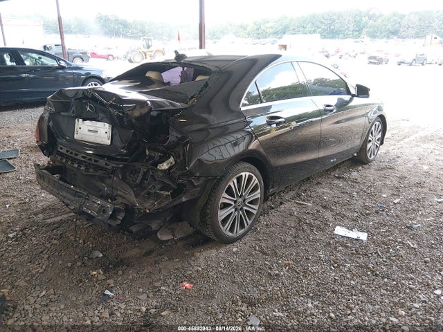45892943 :رقم المزاد ، WDDSJ4EB5JN680558 vin ، 2018 Mercedes-benz Cla 250 مزاد بيع