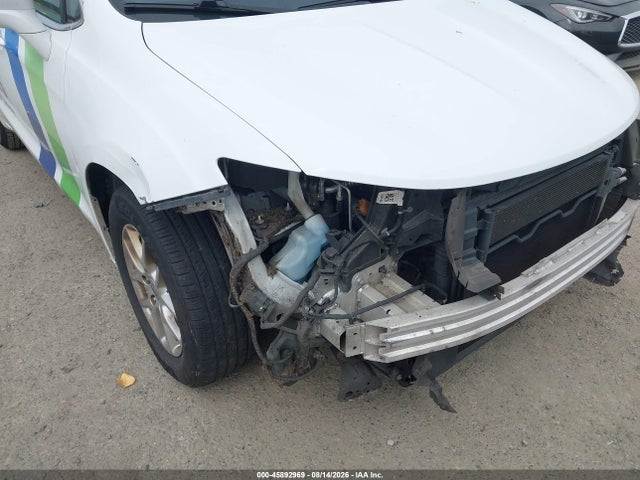 Продажа на аукционе авто 2022 Chrysler Pacifica Touring L, vin: 2C4RC1BG7NR157794, номер лота: 45892969