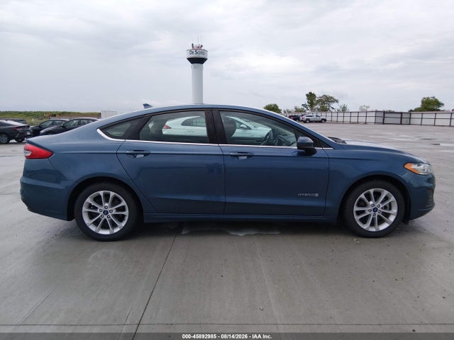 2019 Ford Fusion Hybrid Se მანქანა იყიდება აუქციონზე, vin: 3FA6P0LU7KR136400, აუქციონის ნომერი: 45892985