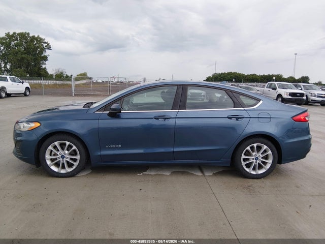 2019 Ford Fusion Hybrid Se მანქანა იყიდება აუქციონზე, vin: 3FA6P0LU7KR136400, აუქციონის ნომერი: 45892985