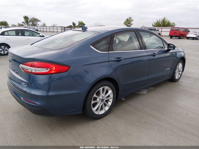 2019 Ford Fusion Hybrid Se მანქანა იყიდება აუქციონზე, vin: 3FA6P0LU7KR136400, აუქციონის ნომერი: 45892985