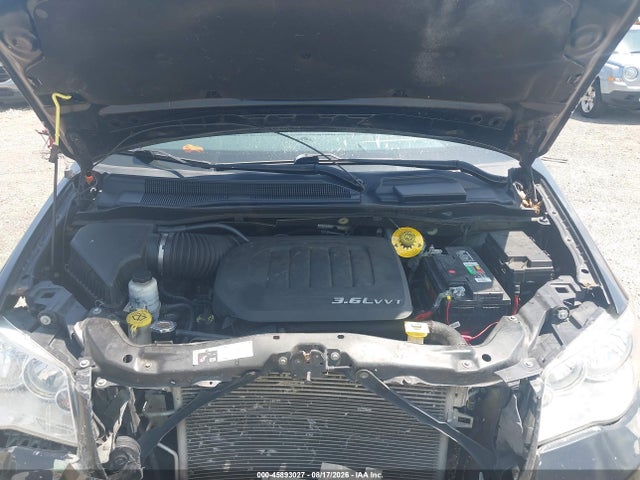45893027 :رقم المزاد ، 2C4RDGCG4JR301617 vin ، 2018 Dodge Grand Caravan Sxt مزاد بيع