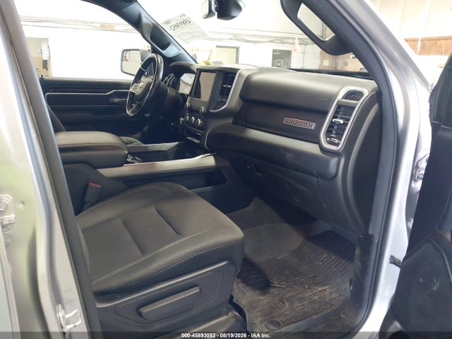2021 Ram 1500 Big Horn  4x4 6'4 Box მანქანა იყიდება აუქციონზე, vin: 1C6SRFBM7MN831948, აუქციონის ნომერი: 45893052