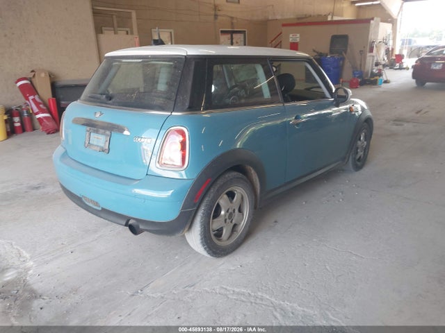 Продажа на аукционе авто 2010 Mini Cooper, vin: WMWMF3C52ATU79091, номер лота: 45893138