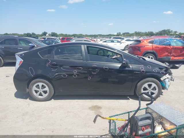 2015 Toyota Prius Four მანქანა იყიდება აუქციონზე, vin: JTDKN3DU0F1901574, აუქციონის ნომერი: 45893159
