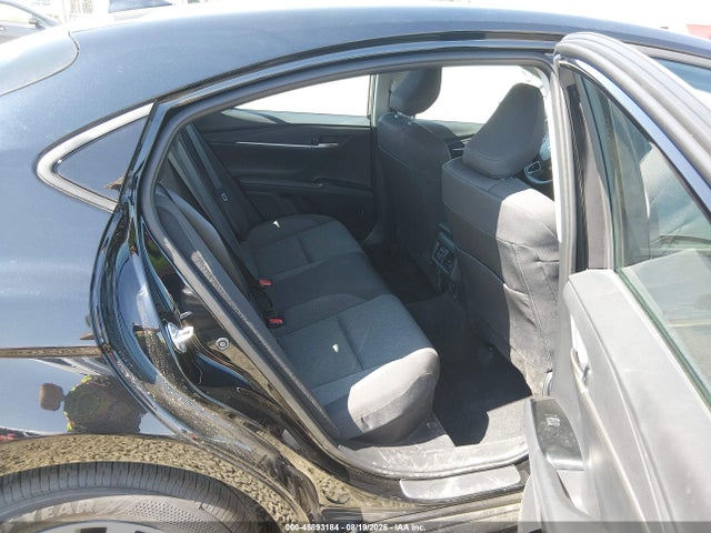 Toyota CAMRY LE 2026 4T1DAACK5TU771614 Image 8